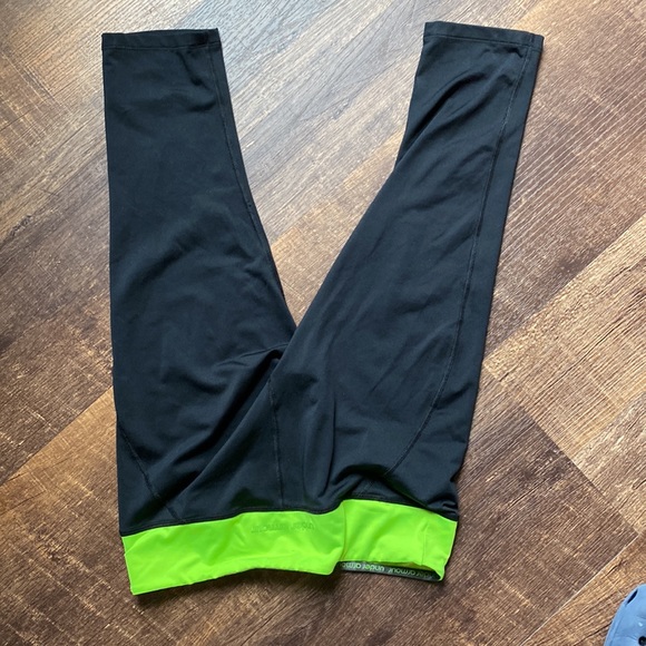 Under armour capris - Picture 3 of 3